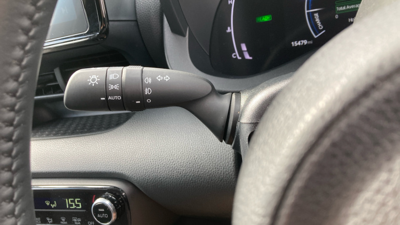 Toyota Yaris 1.5 Hybrid Design 5dr CVT Hybrid Hatchback